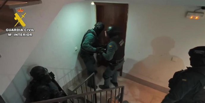 Un momento del operativo antidroga.