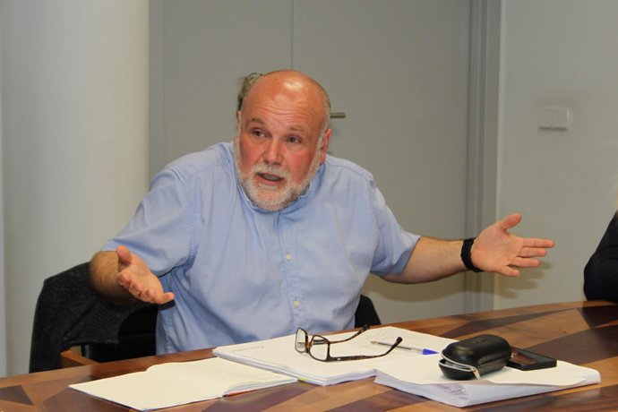 El Concejal De Izquierda Unida-Podemos En El Ayuntamiento De Toledo, Txema Fernández.