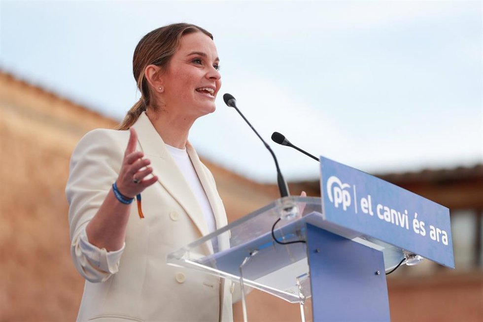 Archivo - La presidenta del Govern, Marga Prohens.