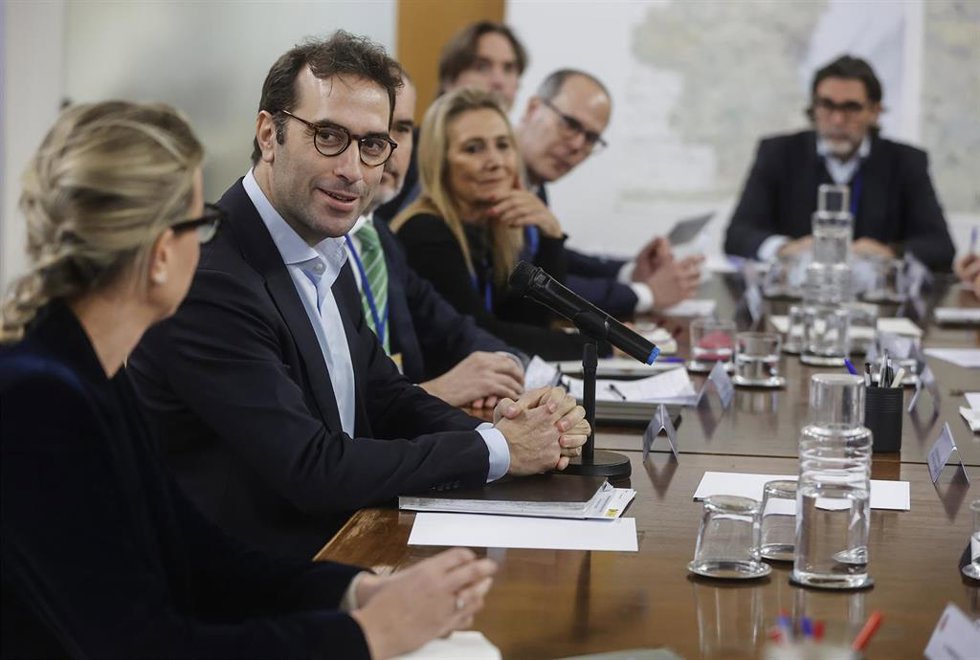 El ministro de Economía, Comercio y Empresa, Carlos Cuerpo, este viernes en Valencia.