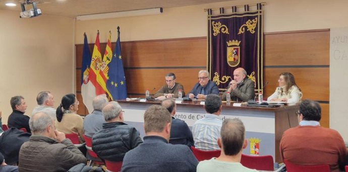 Rincón se ha reunido con productores de cereza de la comarca de Calatayud y el Aranda
