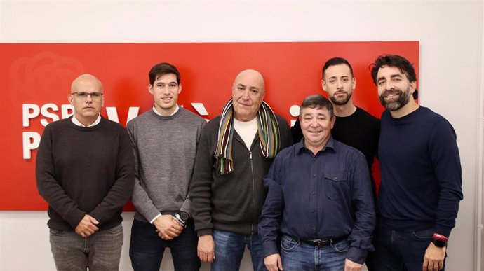 El PSPV se reúne con representantes de CCOO y UGT para hablar de los festivos locales de València