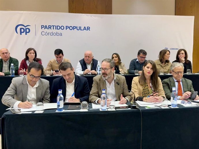 Adolfo Molina preside la primera Junta Directiva Provincial del PP cordobés en este año 2025.