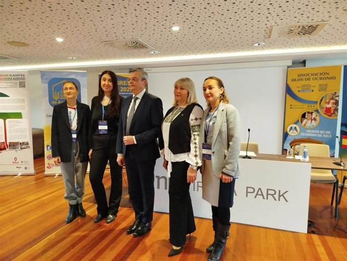 Presentación en Pamplona del II Congreso de Asociaciones Ucranianas de España