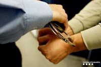 Detenido por amenazar con un cuchillo a una médica de un CAP de Sant Adrià (Barcelona)