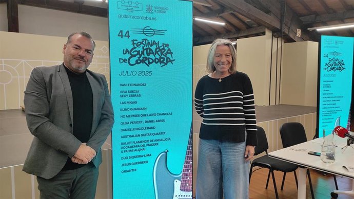 La presidenta del Instituto Municipal de las Artes Escénicas (IMAE) Gran Teatro y teniente de alcalde de Cultura, Isabel Albás, y el gerente del IMAE, Luis Flores.