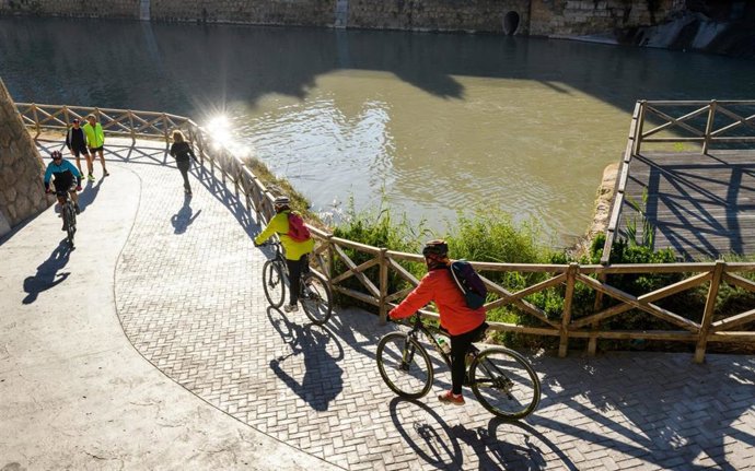 El Sendero Río Margen Izquierdo de Murcia recibe el prestigioso galardón turístico Bandera Sendero Azul