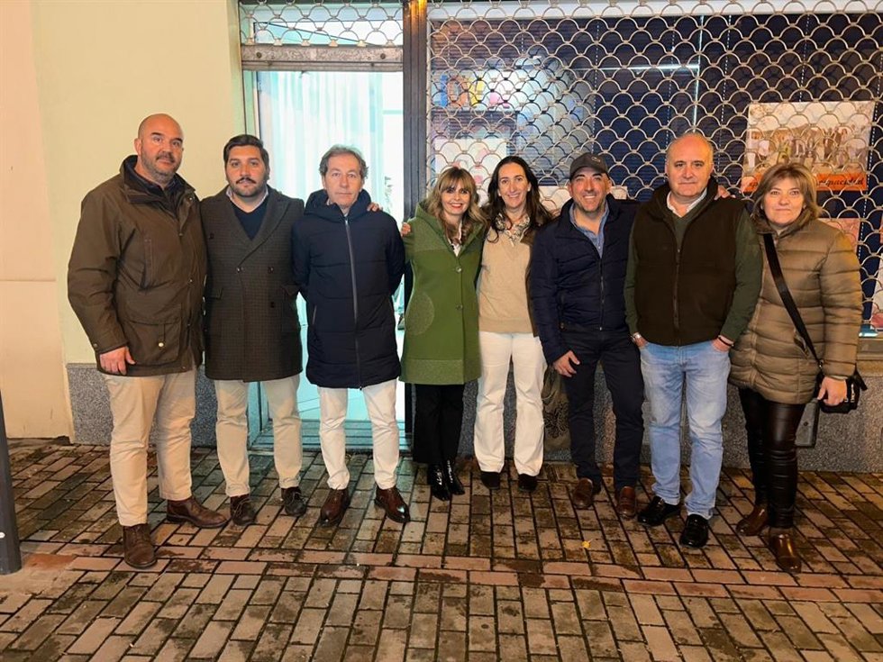Representantes de Vox en Peñarroya-Pueblonuevo.