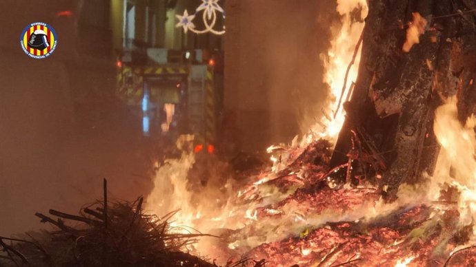 Cremà de la Hoguera de Canals (Valencia)