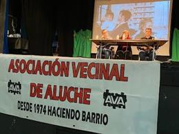 La Asociación de Vecinos de Aluche celebra su 50 aniversario presentando una revista sobre su historia