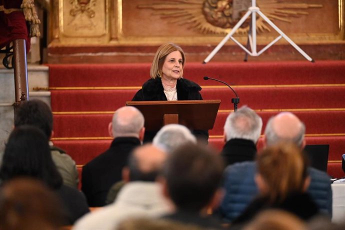 La alcaldesa de Jerez de la Frontera (Cádiz), María José García-Pelayo, en el acto de presentación del proyecto de restauración de la Iglesia de San Marcos.