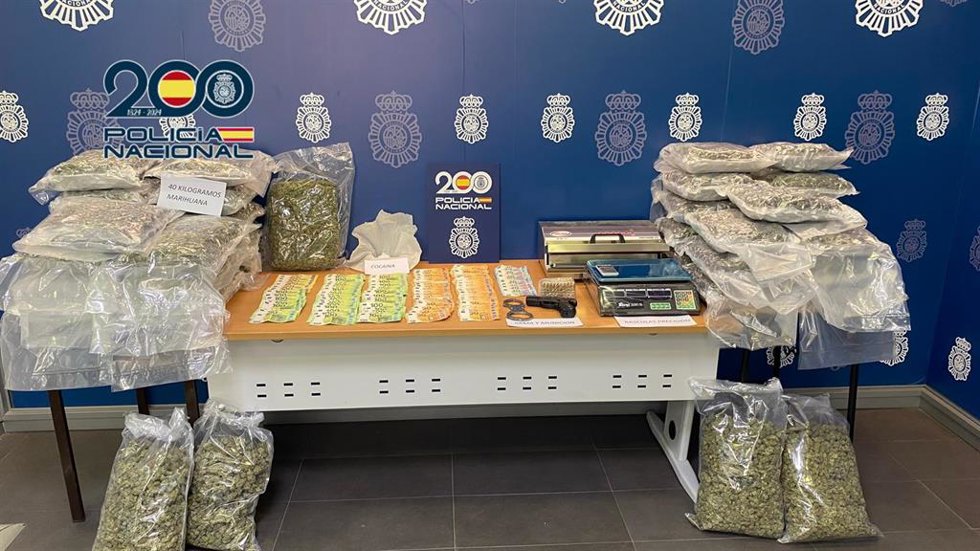 Ocho detenidos de una organización dedicada a enviar droga por paquetería desde Alicante a Europa