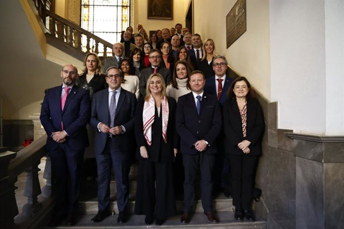 Los 28 colegios profesionales de Granada respaldan la candidatura a Capital Europea de la Cultura en 2031.