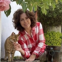 La autora Luisa Moreno guiará el "retiro creativo" de la Hospedería de la Corte