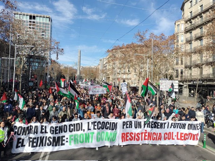 Manifestació a favor de Palestina al passeig de Gràcia de Barcelona (Catalunya)