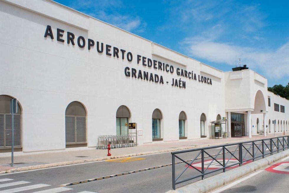 Archivo - Aeropuerto Federico García Lorca Granada-Jaén, en una imagen de recurso. 