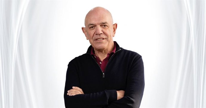 El profesor e investigador Antonio M. Echavarren Pablos.