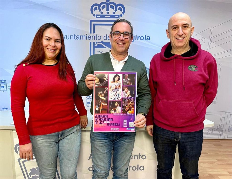 El concejal de Cultura, Rodrigo Romero, ha presentado esta mañana el evento, acompañado por el representante de la asociación Lauroarte, Pablo García Vega