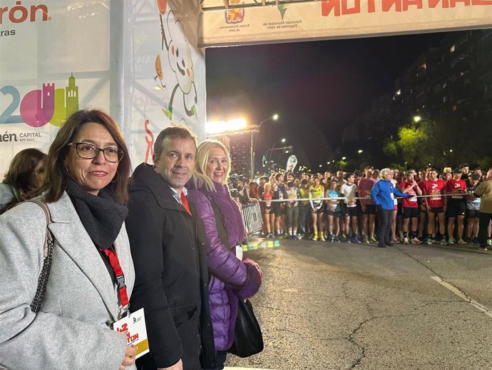 El alcalde de Jaén, Julio Millán, junto con la concejala de Presidencia, Cultura y Turismo, María Espejo, asisten a las celebraciones de las fiestas de San Antón.