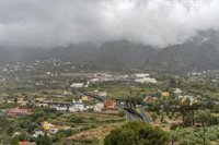 Canarias contará este lunes con cielos poco nubosos, sin descartar lluvias débiles en islas occidentales por la tarde