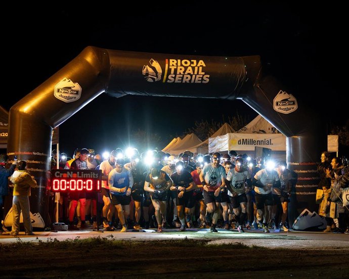 Unos 300 corredores se dieron cita en Lardero en la segunda edición de la 'Nocturna by Rioja Trail Series'