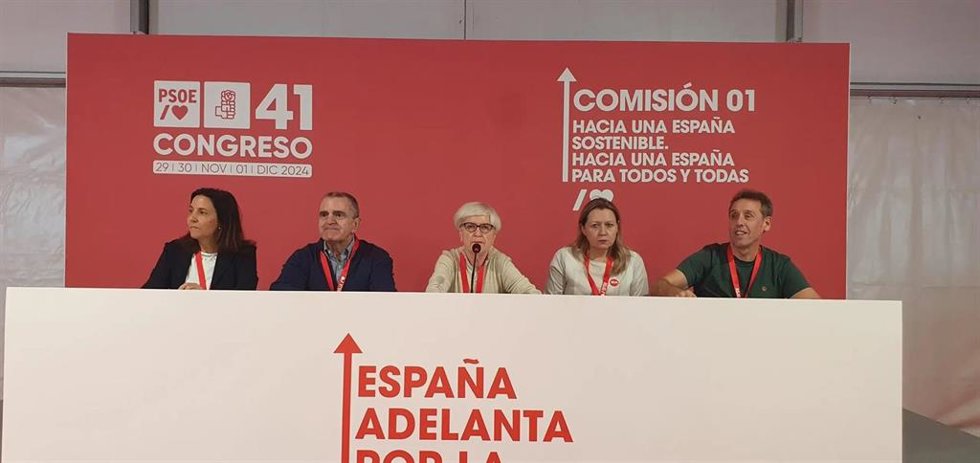 Archivo - La presidenta de la comisión gestora del PSOE-M y diputada socialista, Isaura Leal