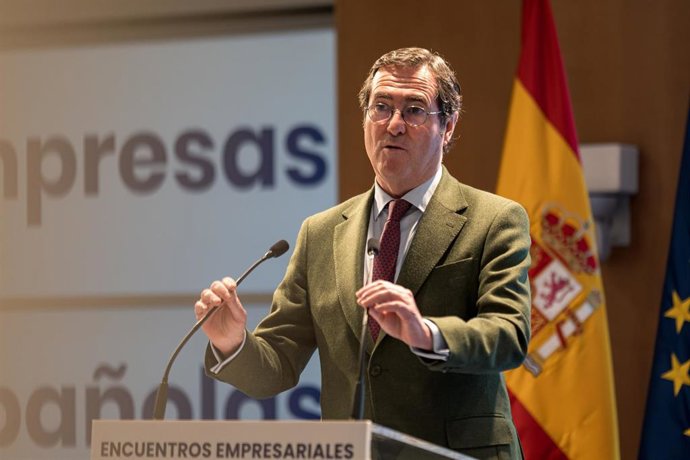 Archivo - El presidente de la CEOE, Antonio Garamendi