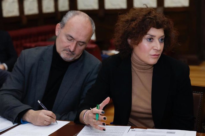 Los concejales de Deportes y Participación Ciudadana, Mayte Martínez; y de Salud Pública y Seguridad Ciudadana, Alberto Cuadrado.