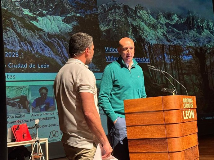 El alcalde de León este lunes en las Jornadas de Difusión de la Montaña Leonesa organizadas por el IES Eras de Renueva