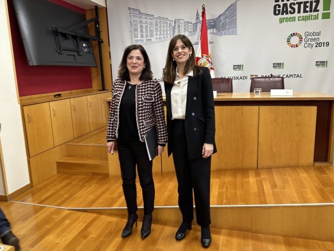Beatriz Artolazabal y Maider Etxebarria