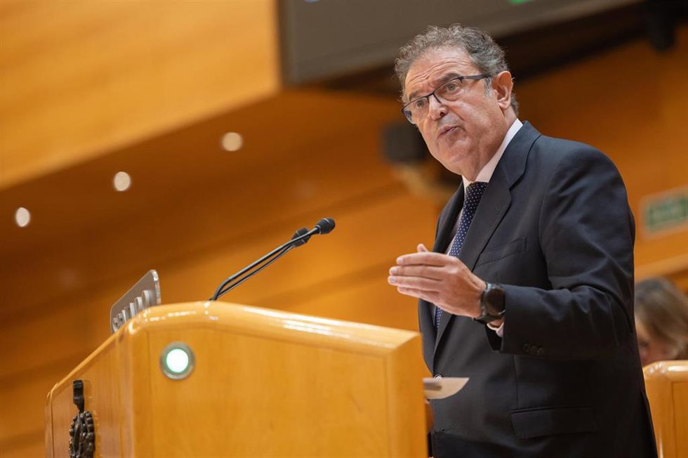 Archivo - El senador del PP, Gerardo Camps, durante un pleno en el Senado, a 4 de septiembre de 2024, en Madrid (España).