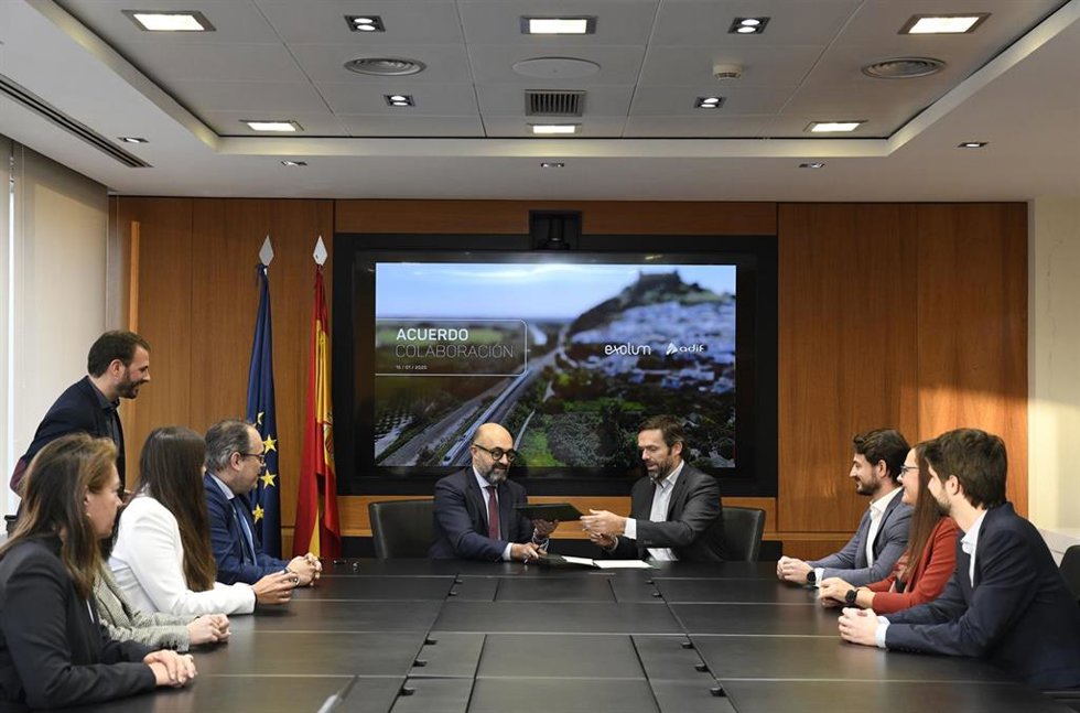 Firma del acuerdo.
