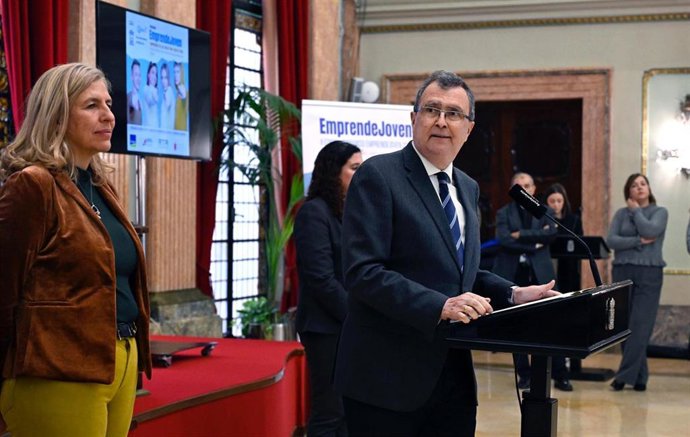 El alcalde de Murcia, en la presentación de los ganadores de los premios Emprende Joven