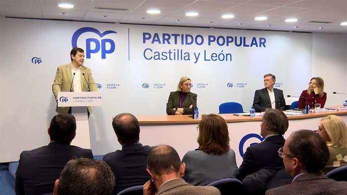 El presidente del PP de Castilla y León, Alfonso Fernández Mañueco, en la Junta Directiva Autonómica