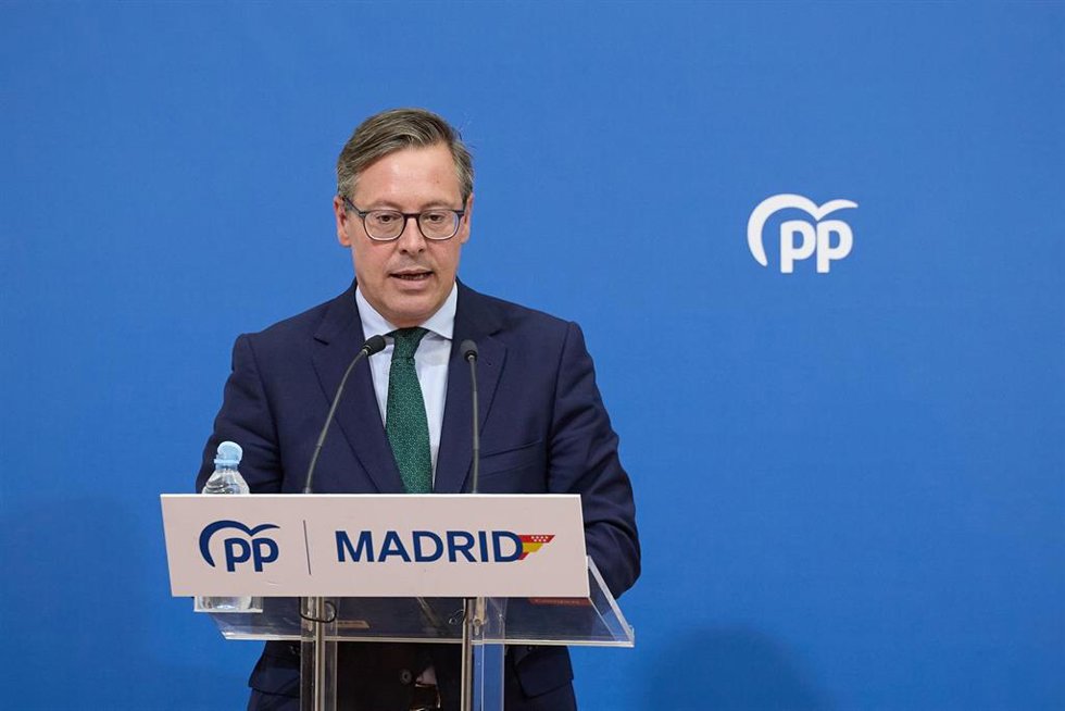Archivo - El secretario general del PP de Madrid, Alfonso Serrano, interviene en el Comité Ejecutivo Autonómico del PP de Madrid
