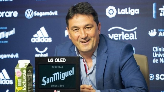 Archivo - El director deportivo del CA Osasuna, Braulio Vázquez.