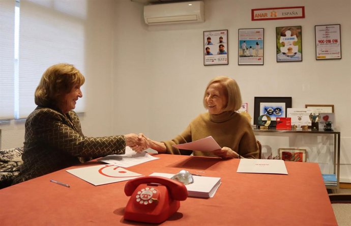 APRAMP y Fundación ANAR se unen para reforzar la protección de niños y adolescentes víctimas de trata y explotación