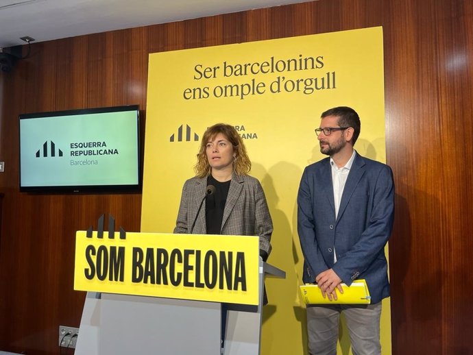 Archivo - La portaveu d'ERC a l'Ajuntament de Barcelona, Elisenda Alamany, i el regidor Jordi Castellana