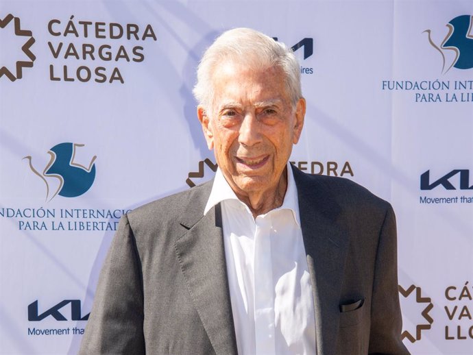 Archivo - MARIO VARGAS LLOSA EN LA 'CÁTEDRA' VARGAS LLOSA