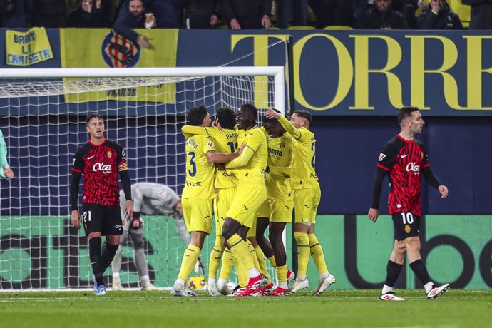 Dani Parejo of Villarreal CF celebrates a goal with teammates during the Spanish league, La Liga EA Sports, football match played between Villarreal CF and RCD Mallorca at La Ceramica stadium on January 20, 2025, in Valencia, Spain.