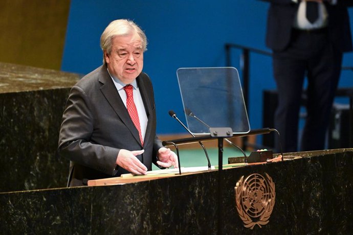 UNITED NATIONS, Jan. 16, 2025  -- UN Secretary-General Antonio Guterres briefs on 2025 priorities at the UN General Assembly plenary meeting at the UN headquarters in New York, Jan. 15, 2025.   UN Secretary-General Antonio Guterres on Wednesday called for