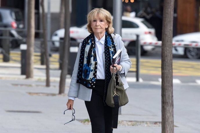 Archivo - La expresidenta de la Comunidad de Madrid Esperanza Aguirre, a su llegada a la Audiencia Nacional, a 19 de marzo de 2024, en Madrid (España). Aguirre ha declarado como testigo en el juicio contra el exconsejero madrileño Alfredo Prada y otros ci