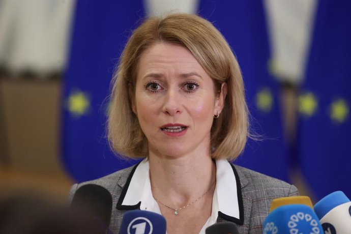 Archivo - HANDOUT - 16 December 2024, Belgium, Brussels: EU's High Representative for Foreign Affairs and Security Policy Kaja Kallas speaks to media representatives ahead of a European Union Foreign Affairs Council meeting. Photo: Francois Lenoir/Europea