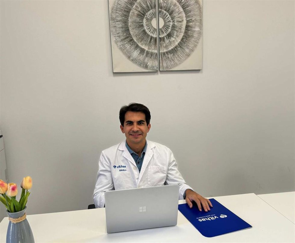 El doctor Marcos Iglesias, especializado en oncología médica y experto en cáncer hereditario