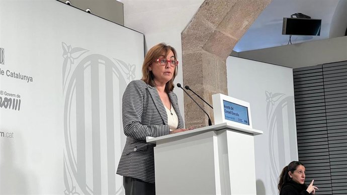 La consellera y portavoz del Govern, Sílvia Paneque, en una rueda de prensa en el Palau de la Generalitat