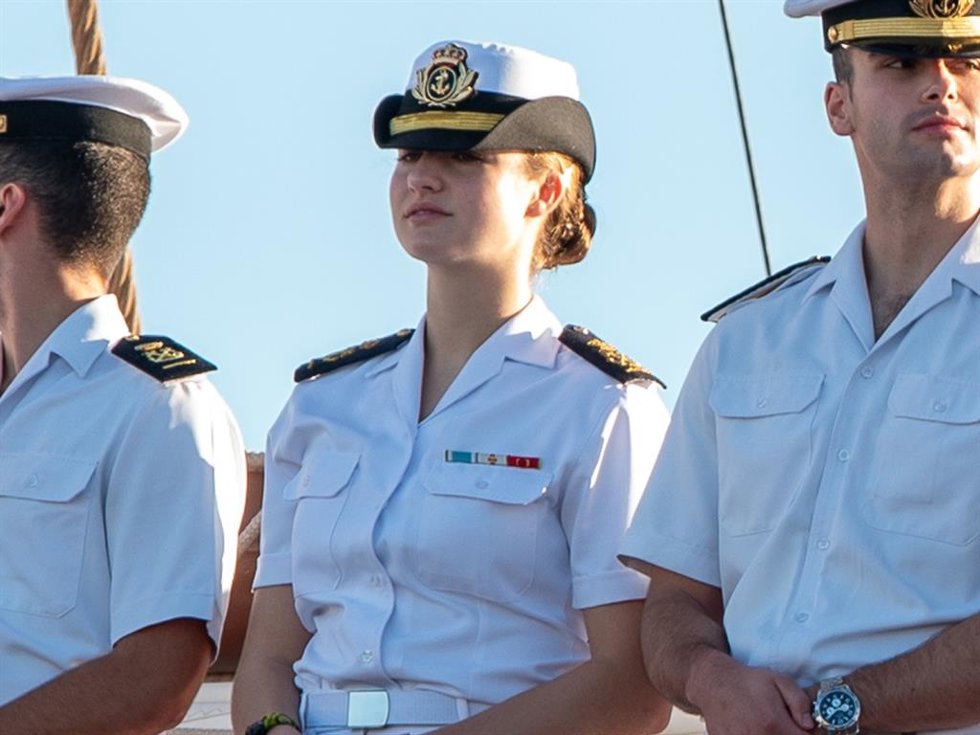 La Princesa Leonor llega con el resto de guardiamarinas a Las Palmas de Gran Canaria, en el buque escuela de La Armada Juan Sebastián Elcano