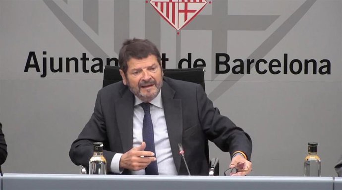 Archivo - El teniente de alcalde de Seguridad del Ayuntamiento de Barcelona, Albert Batlle, en una imagen de archivo