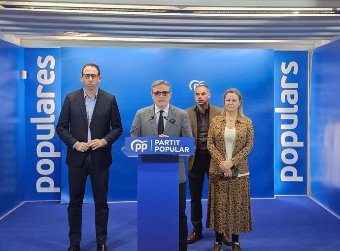 El diputado balear y portavoz adjunto del PP en el Congreso, José Vicente Marí Bosó, en rueda de prensa