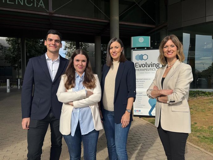 Angels invertix 100.000 euros en Evolving Therapeutics, start-up que combat amb fagos els bacteris multirresistents