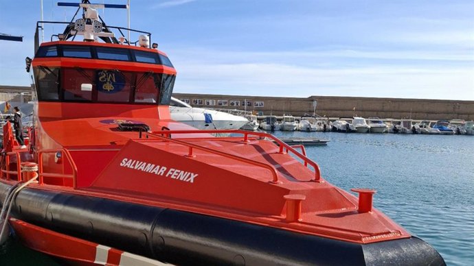 Imatge de la Salvamar Fénix, amb base a Xàbia, propietat de Salvament Marítim.